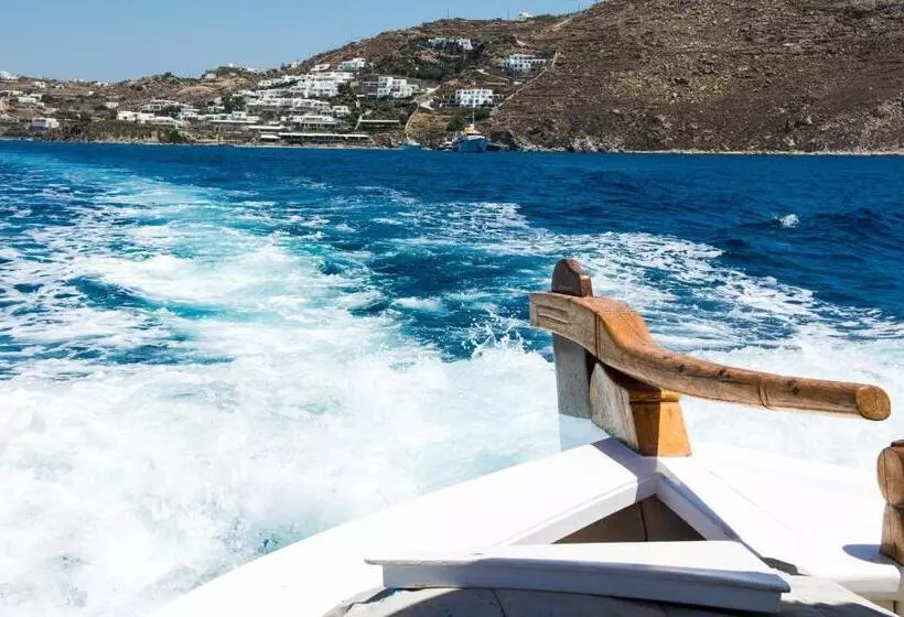 Eleftheria Hotel & Apartments