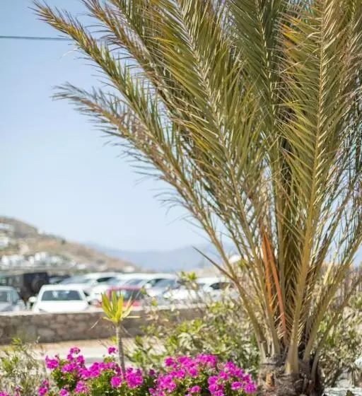 Eleftheria Hotel & Apartments