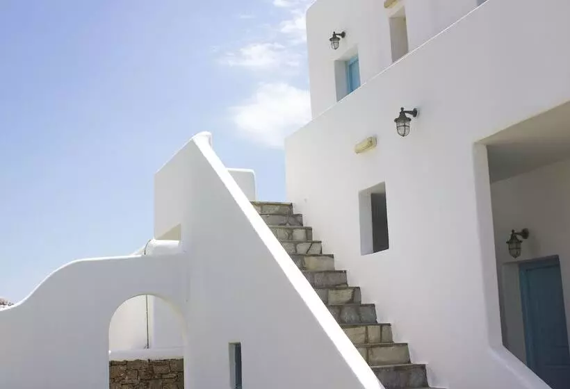 Eleftheria Hotel & Apartments