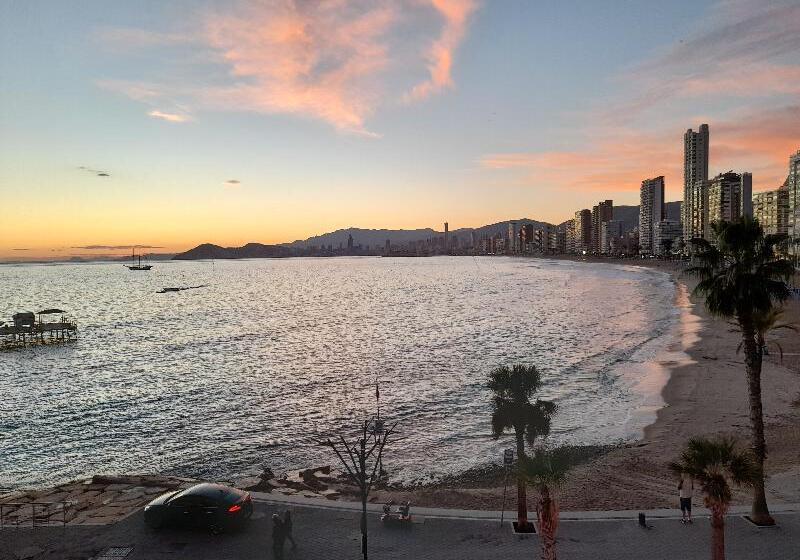 Epic Views Across Benidorm  Walk To The Beach  Tennis Court  Pool  Sleeps 4  Wifi & Netflix Plus Air