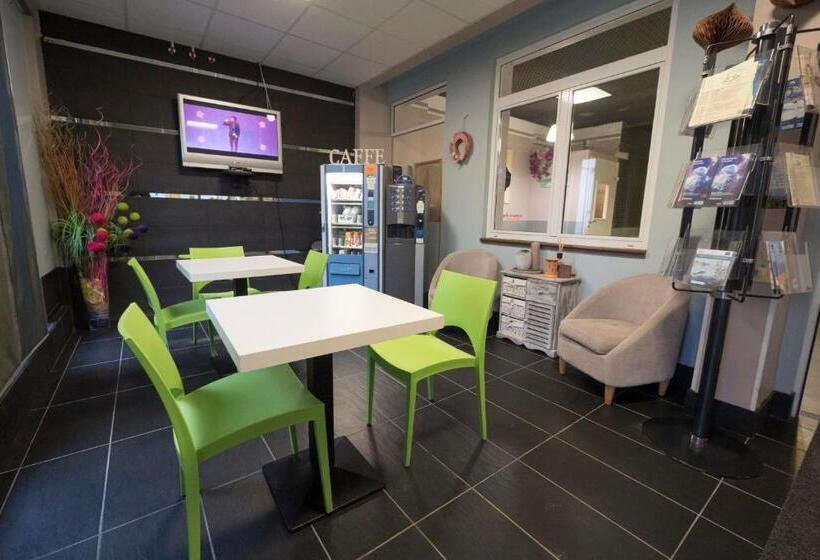 호텔 Albergo Serena