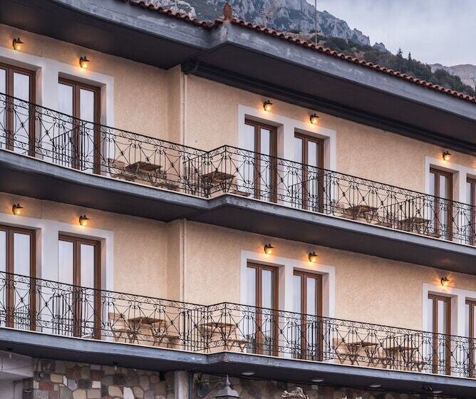 فندق Arahova Inn