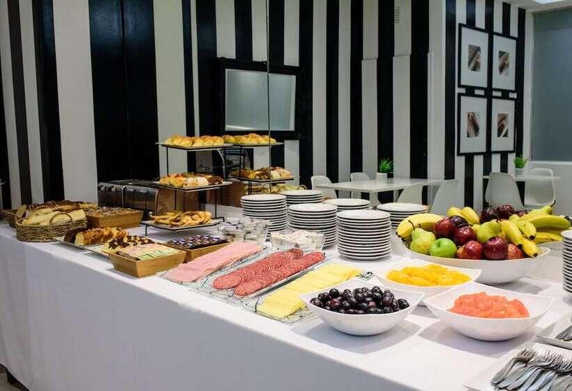 هتل Believe Madero