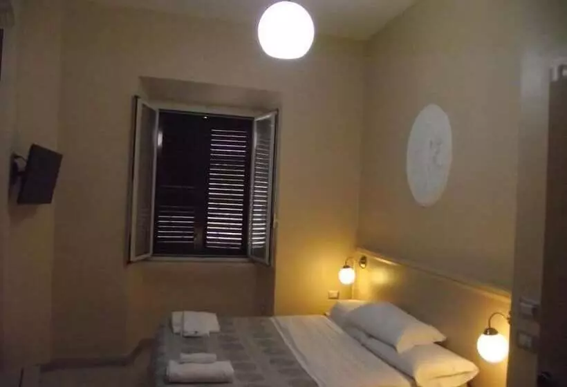 Hotel Elide