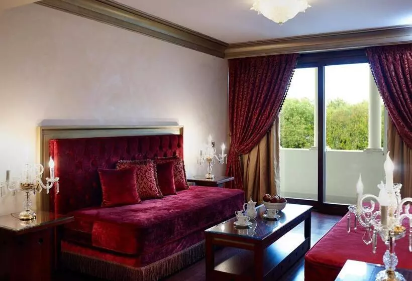 هتل Grand Serai Congress And Spa