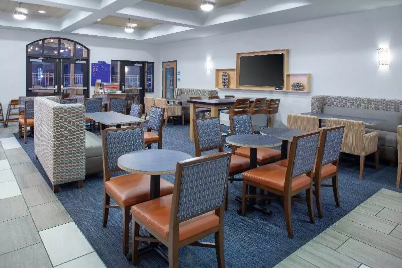 Holiday Inn Express Hotel & Suites Coeur D Alene I 90 Exit 11, An Ihg