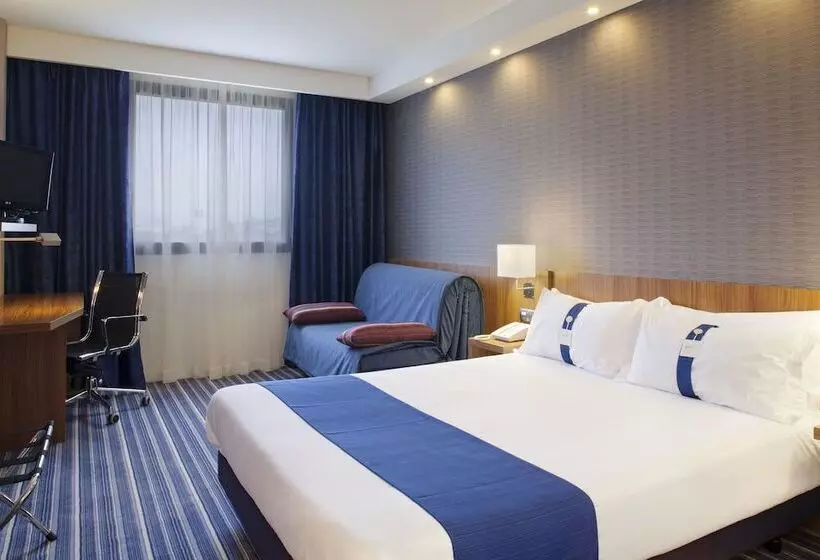 فندق Holiday Inn Express Campo De Gibraltar Barrios, An Ihg