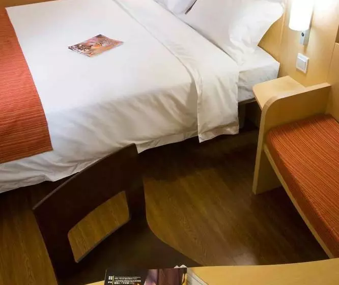 Hotel Ibis Tianjin Tanggu