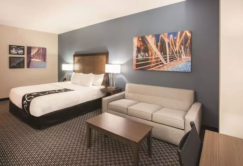 هتل La Quinta By Wyndham Chicago Downtown