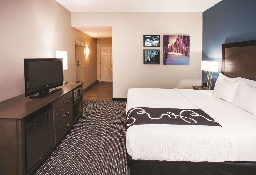 בית מלון כפרי La Quinta By Wyndham Chicago Downtown