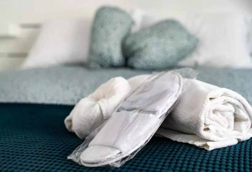 هتل Merulana Star