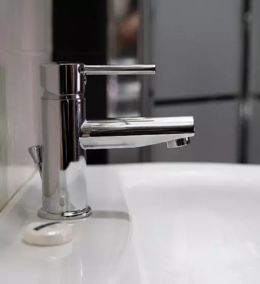 هتل Merulana Star