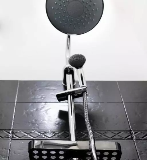 هتل Merulana Star