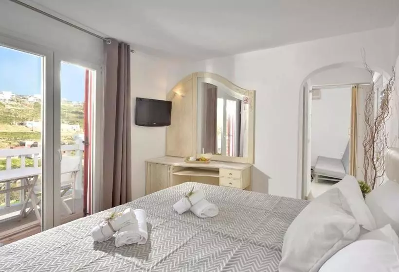 Отель Myconian Inn