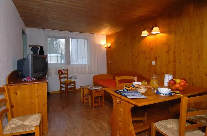 فندق Odalys Le Blanchot