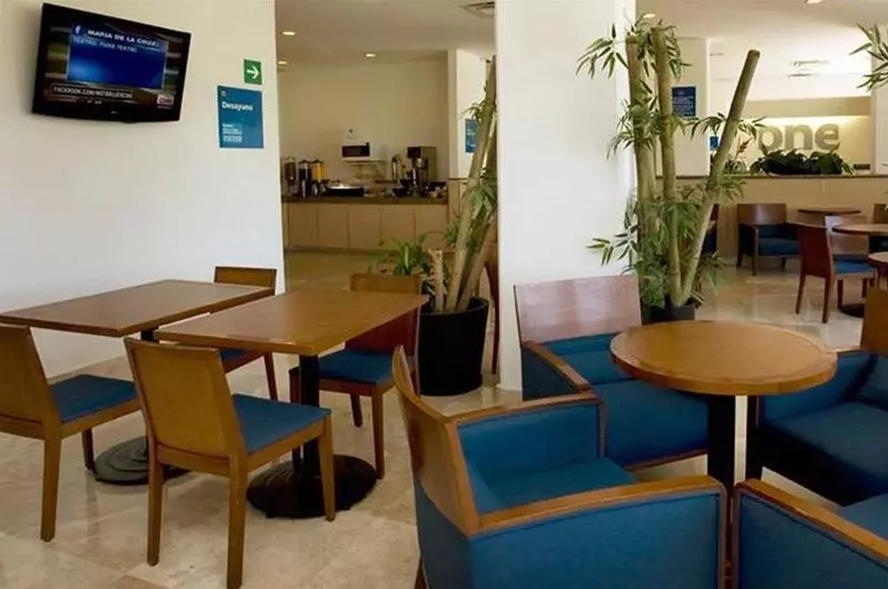 هتل One San Luis Potosi Glorieta Juarez