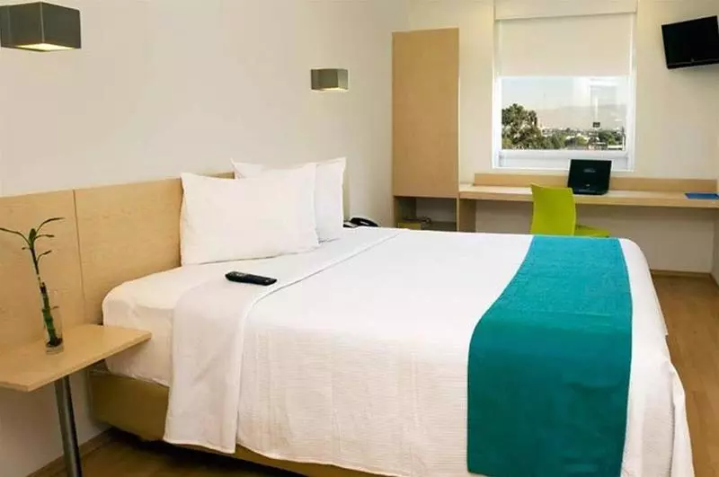 هتل One San Luis Potosi Glorieta Juarez