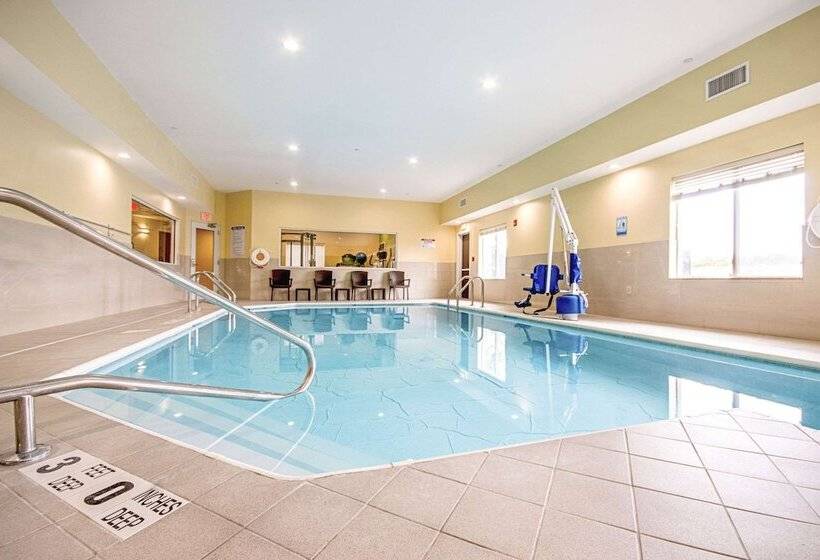 ホテル Quality Inn & Suites Glenmont  Albany South