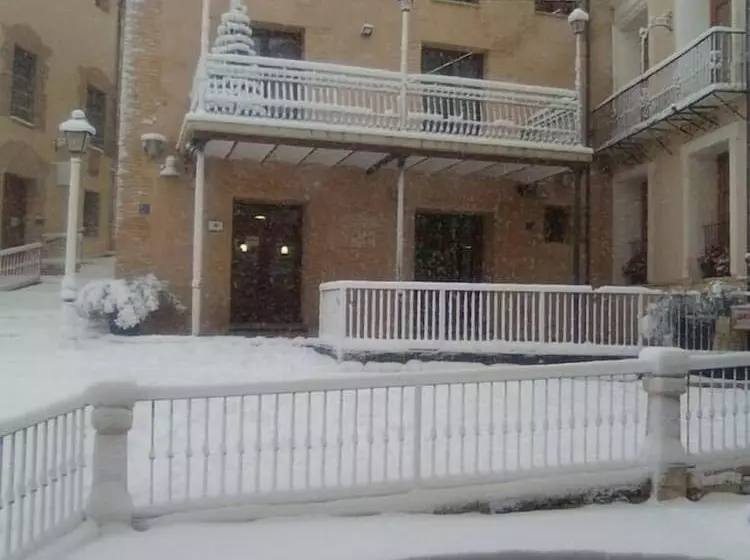 乡村酒店  Con Encanto La Façana