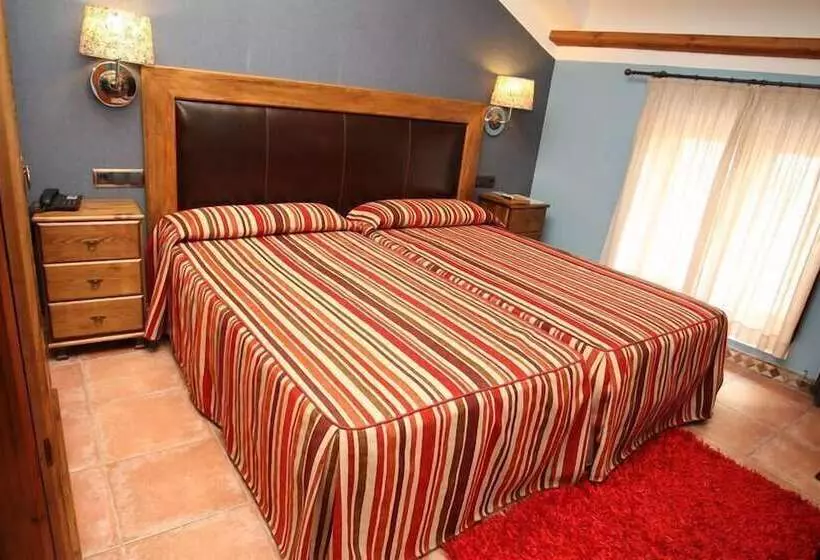 乡村酒店  Con Encanto La Façana