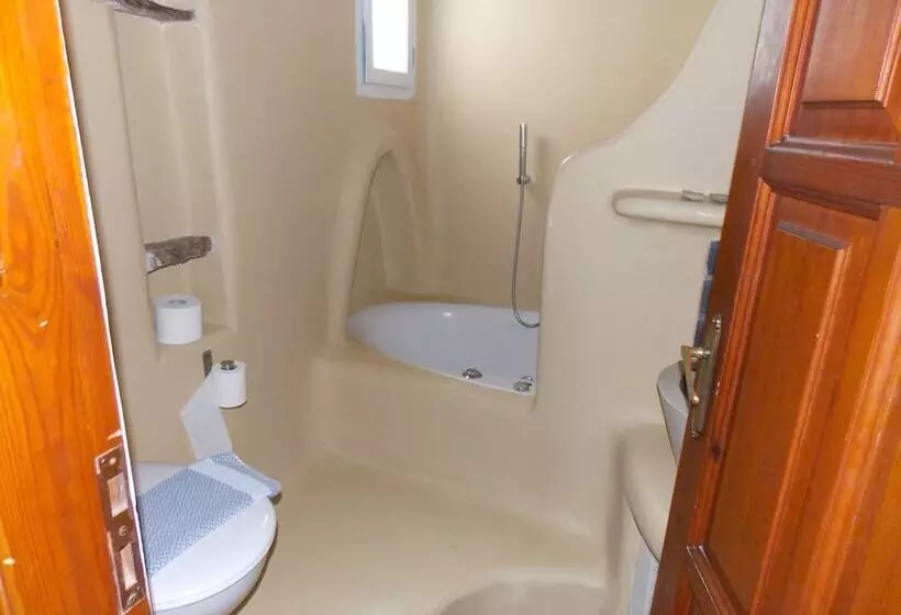 Hôtel Studios & Suites Rania