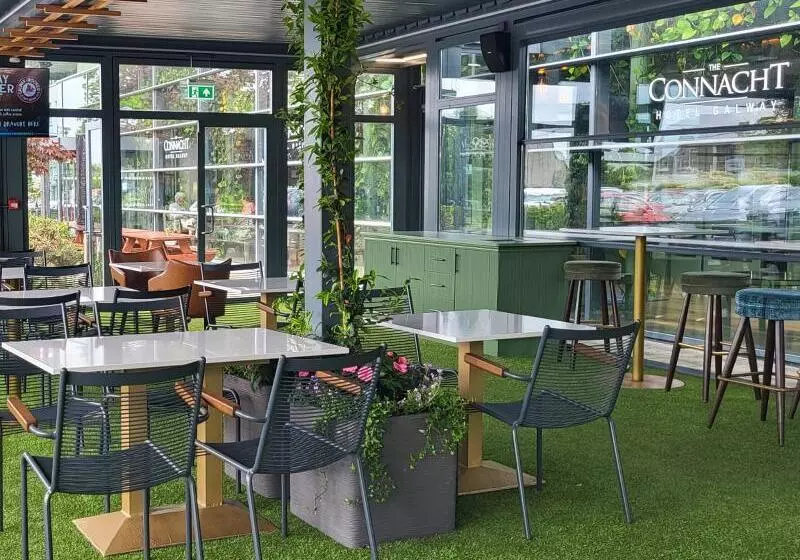 호텔 The Connacht
