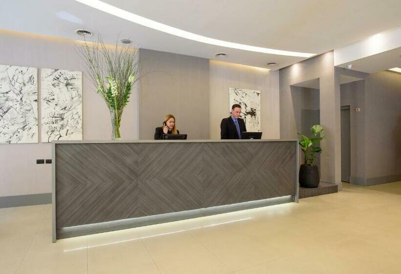 هتل Believe Madero