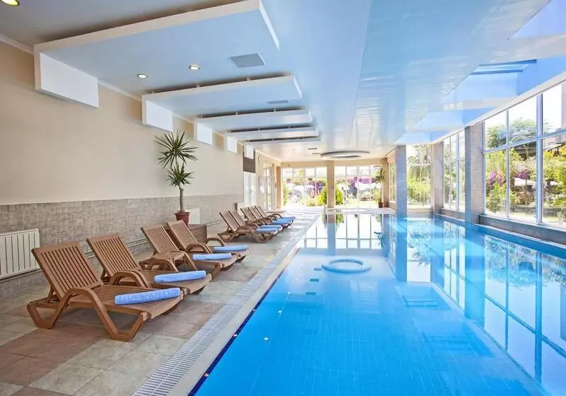 Titan Select Hotel Ultra All Inclusive