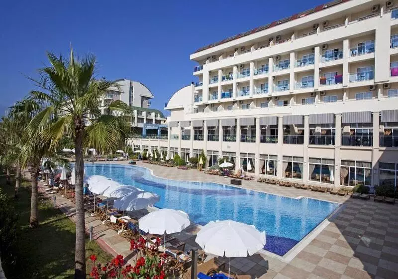 Titan Select Hotel Ultra All Inclusive