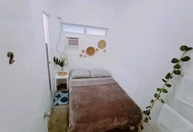 هتل Tropical Vibes Inn Siargao