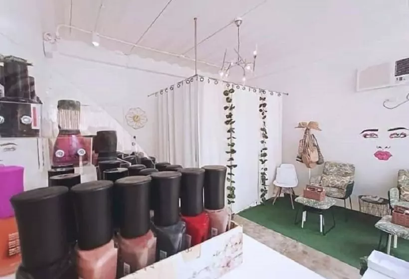 هتل Tropical Vibes Inn Siargao