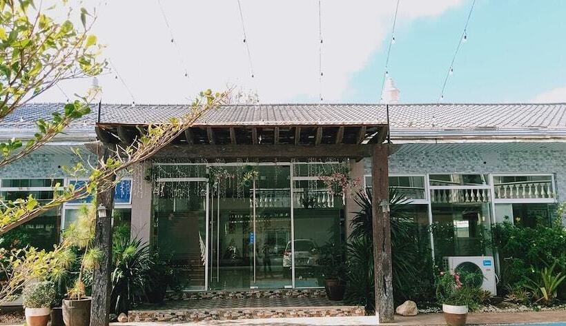 Villa Marca Resort Hotel And Event Place