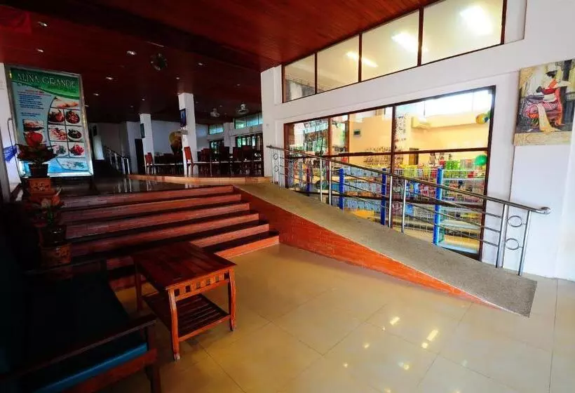 Alina Grande Hotel & Resort