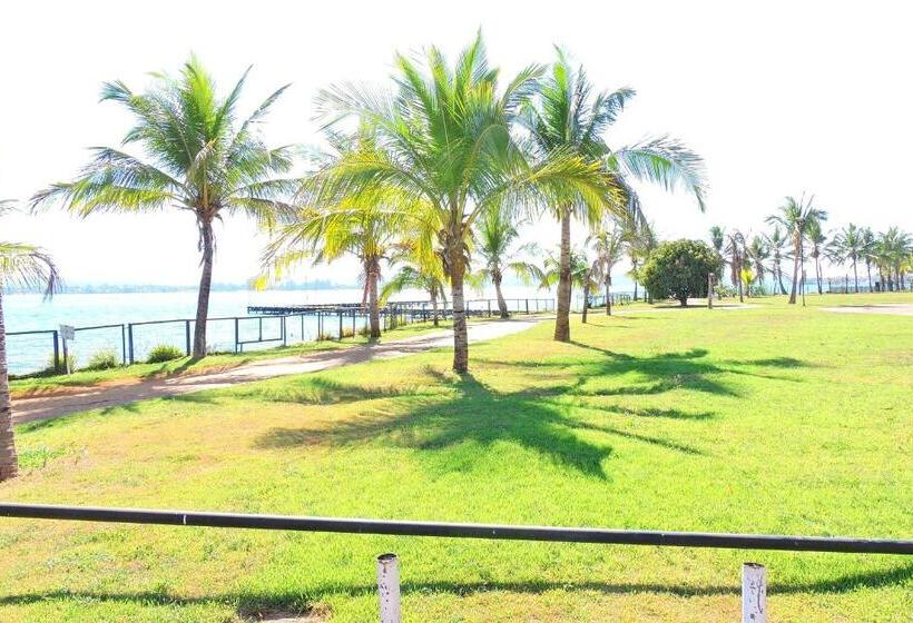 Bay Park Hotel Resort