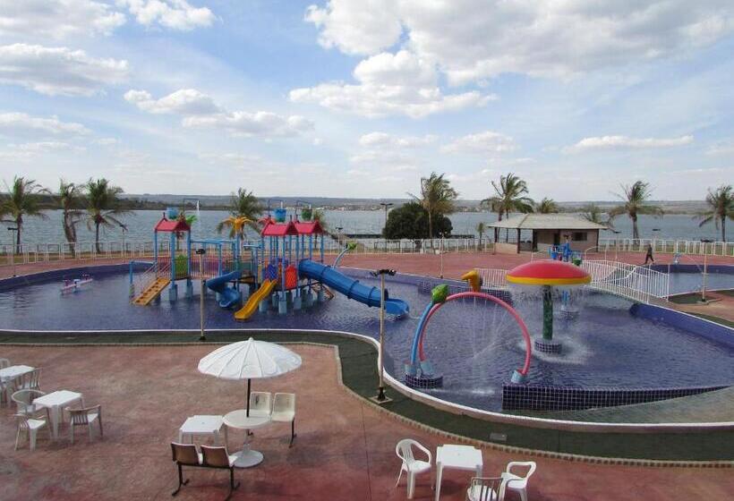 Bay Park Hotel Resort