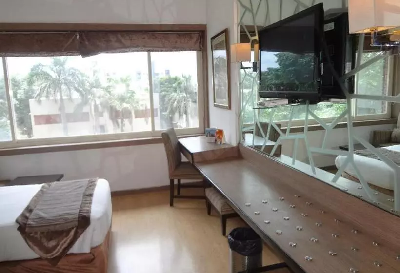 酒店 Airport Centre Point