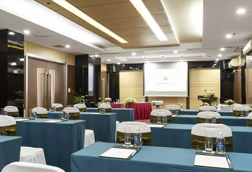 هتل Baoson International