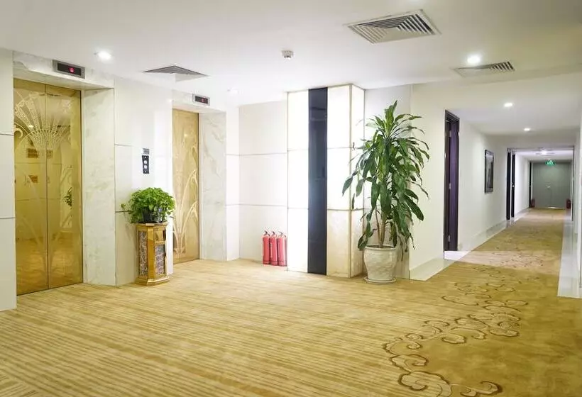 هتل Baoson International