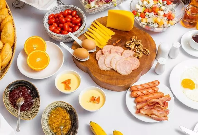 هتل Baoson International