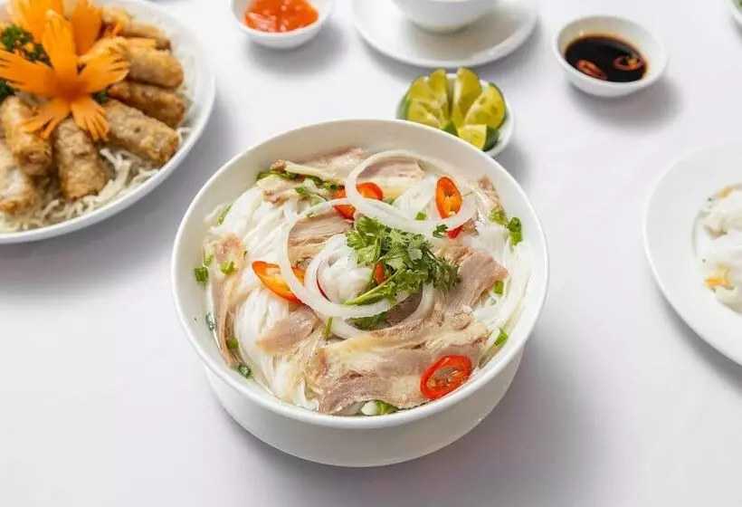 هتل Baoson International