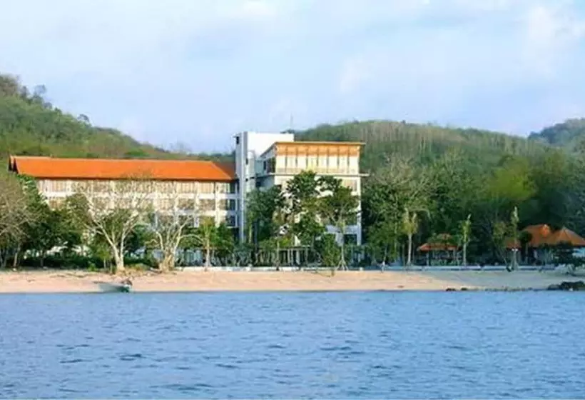 호텔 Bintang Flores