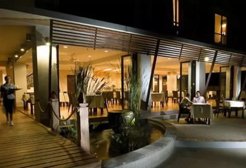 호텔 Bintang Flores