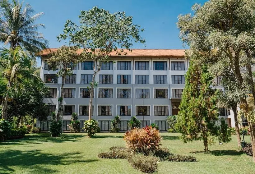 호텔 Bintang Flores