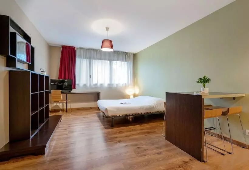 هتل Zenitude Hôtel Résidences Nantes Métropole