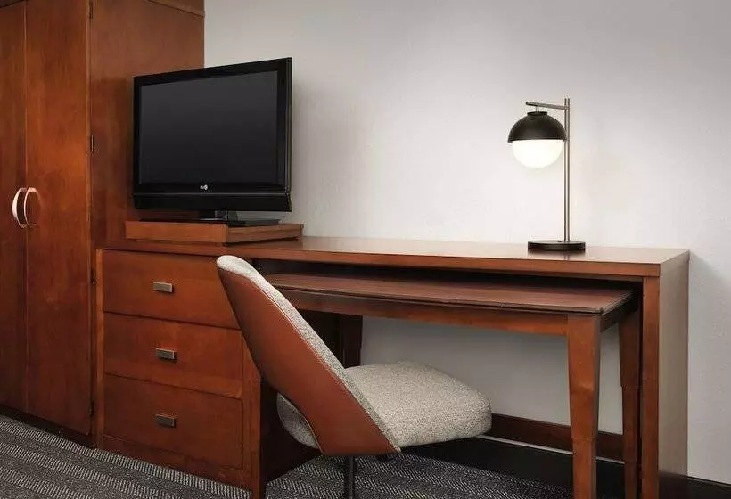 هتل Courtyard Jacksonville Flagler Center