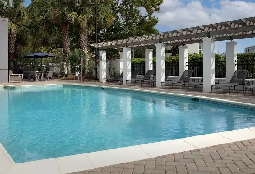 هتل Courtyard Jacksonville Flagler Center