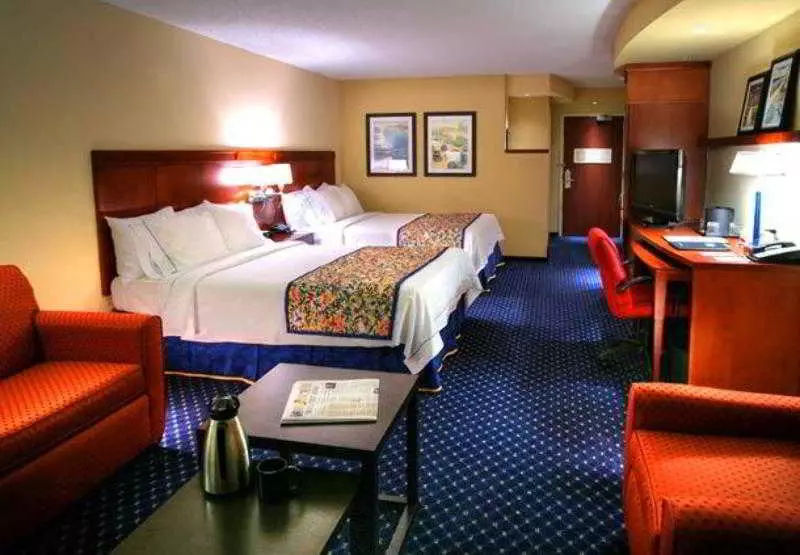 هتل Courtyard Jacksonville Flagler Center