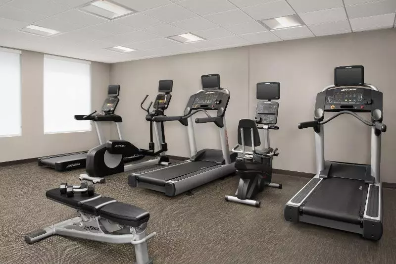 هتل Courtyard Jacksonville Flagler Center