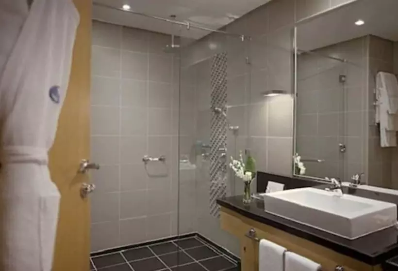 Hala Arjaan By Rotana, Deluxe Hotel Apartments