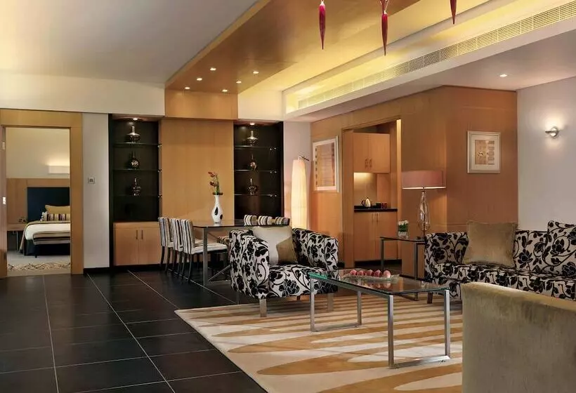 Hala Arjaan By Rotana, Deluxe Hotel Apartments